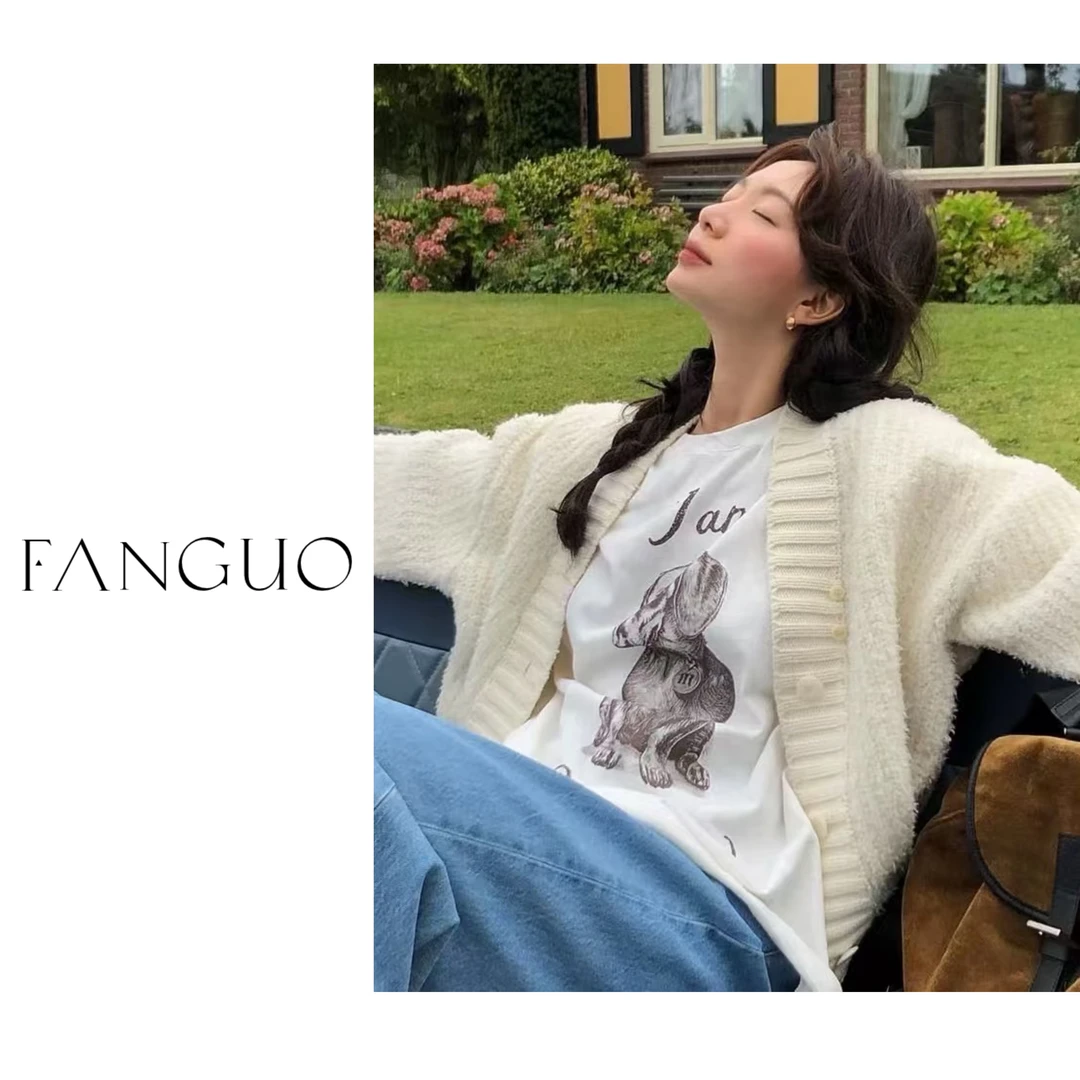 韩国farv* 叠穿巨洋气！ 280g质感全棉小狗休闲短袖T恤女 B66618