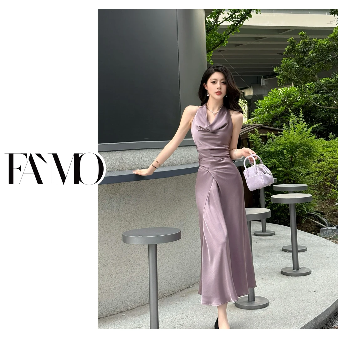 FAMO女装 2025夏季无袖交叉飘带设计师气质显瘦连衣裙 90570277