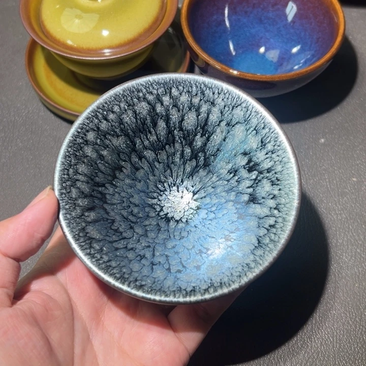 茶盏好想和她谈心聊天