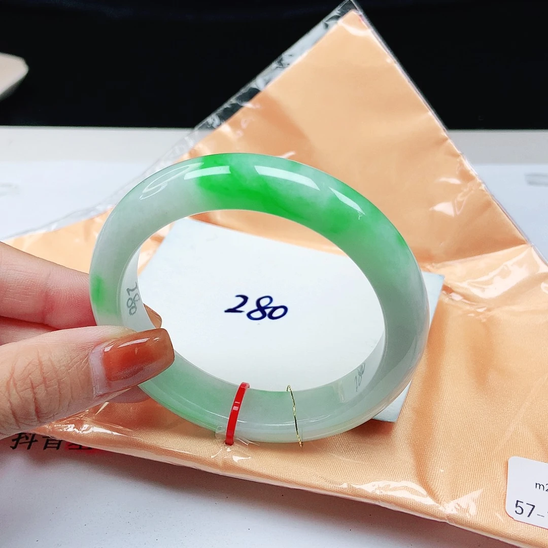 翡翠手镯未镶嵌 正圈57