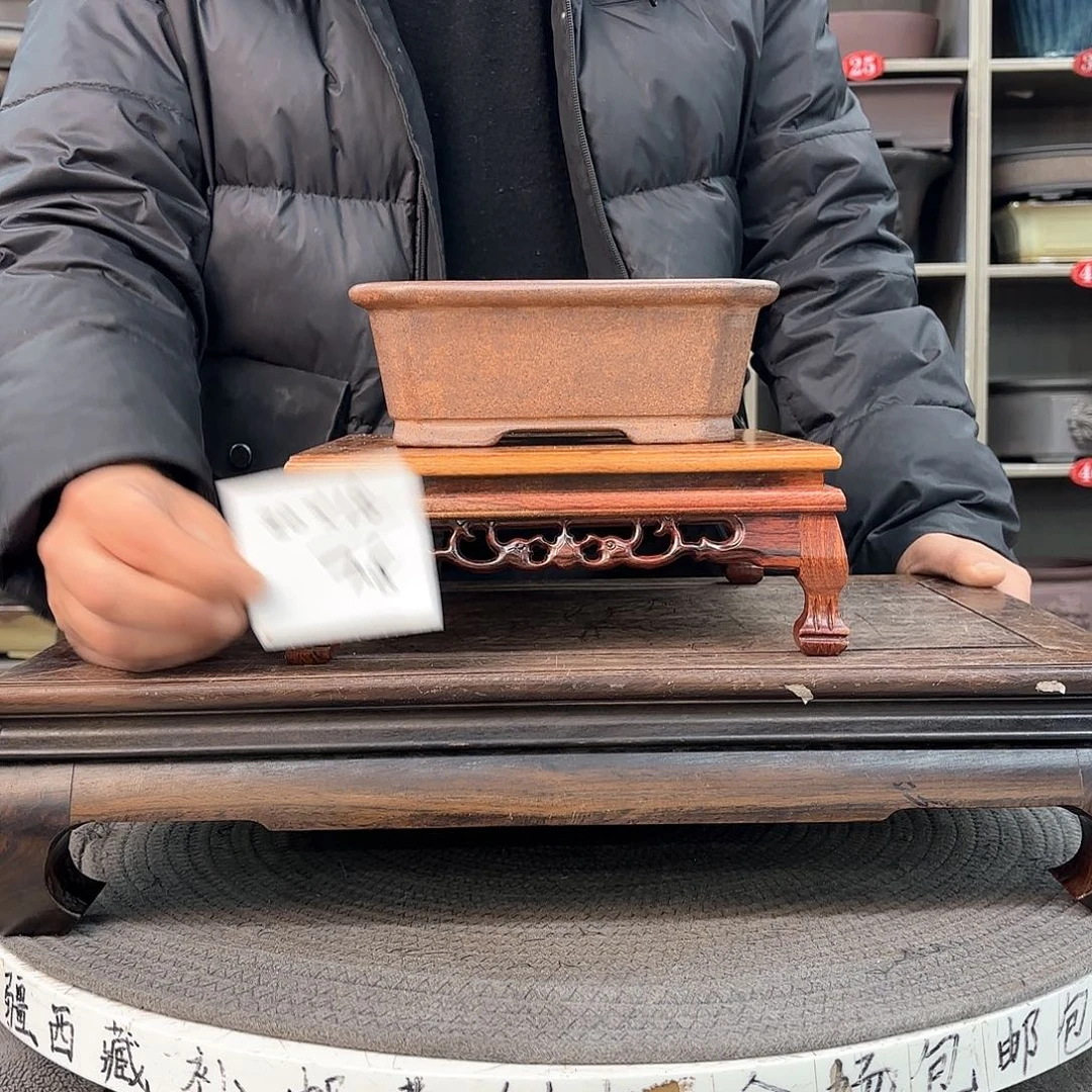 紫砂花盆紫砂的颜色很好看