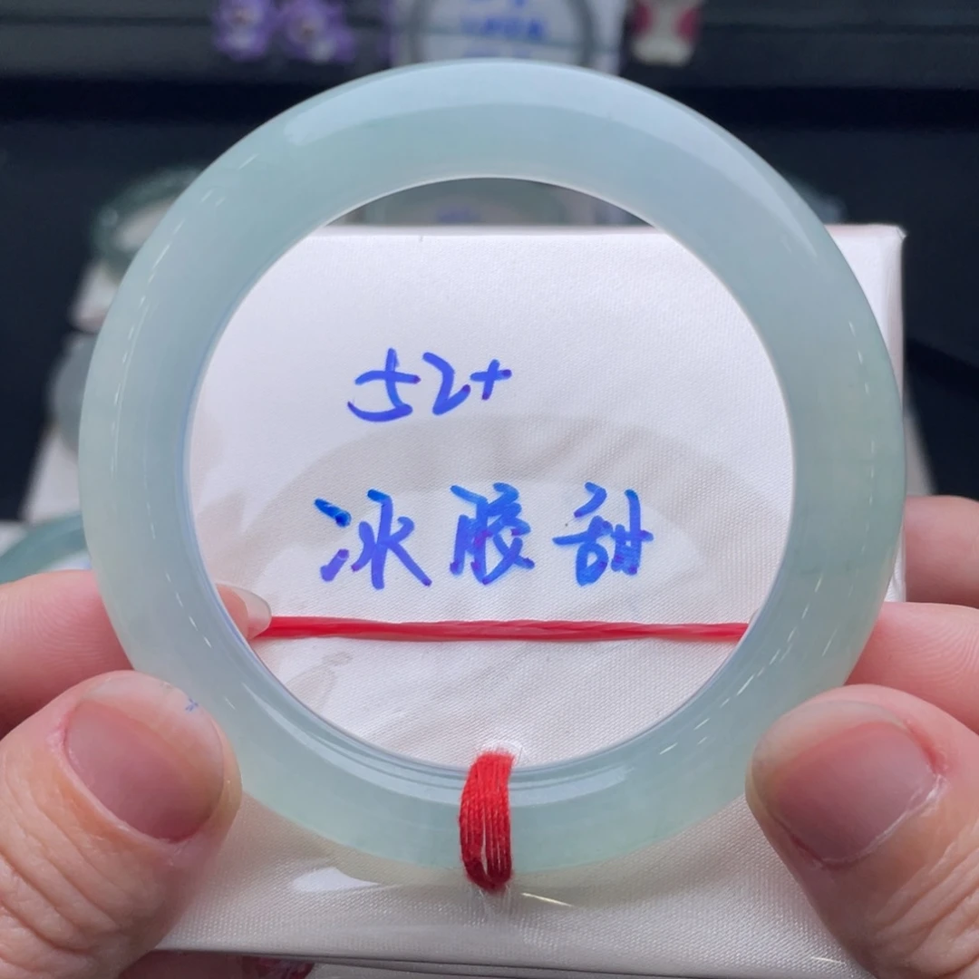 翡翠未镶嵌手镯翡翠手镯66