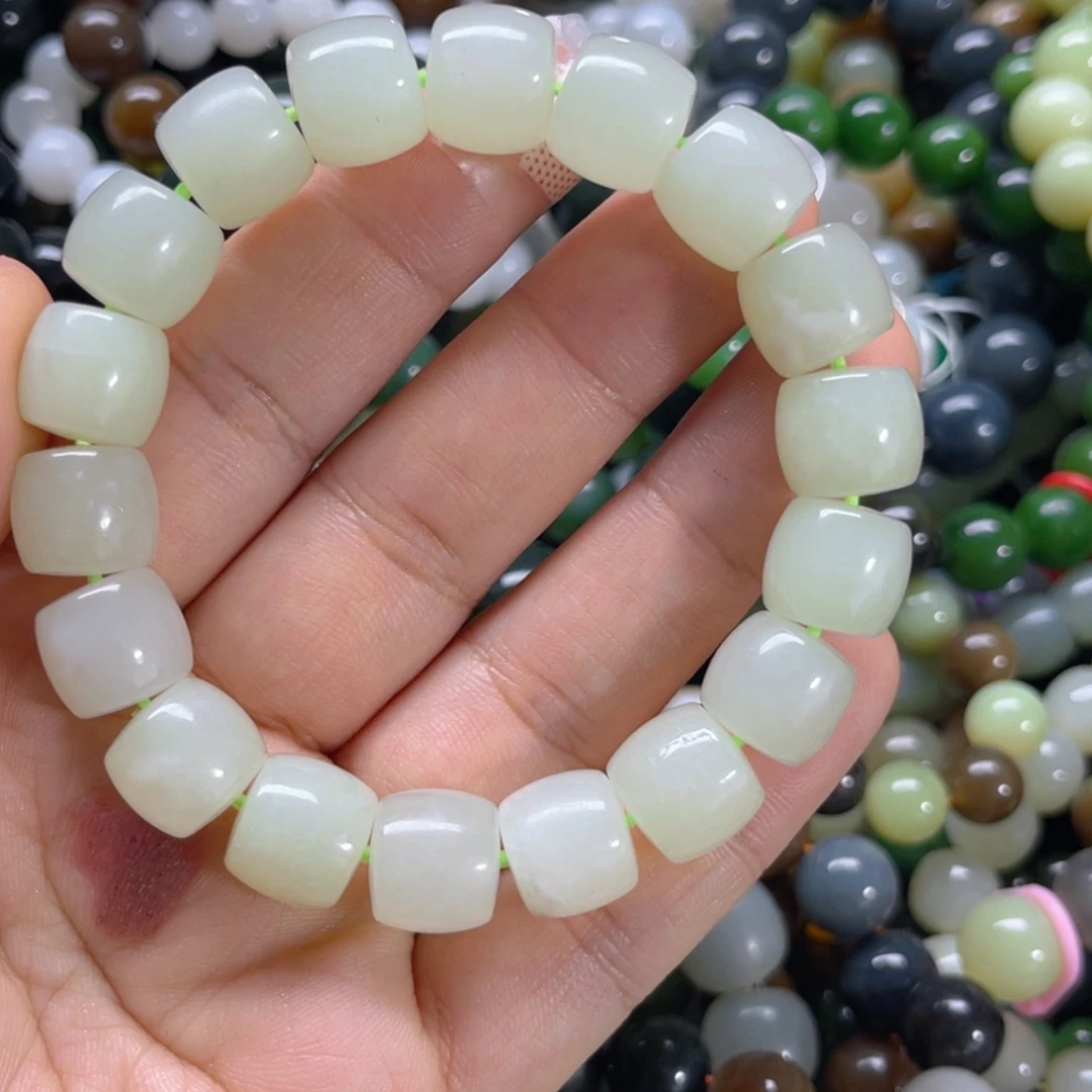 未镶嵌手串和田玉