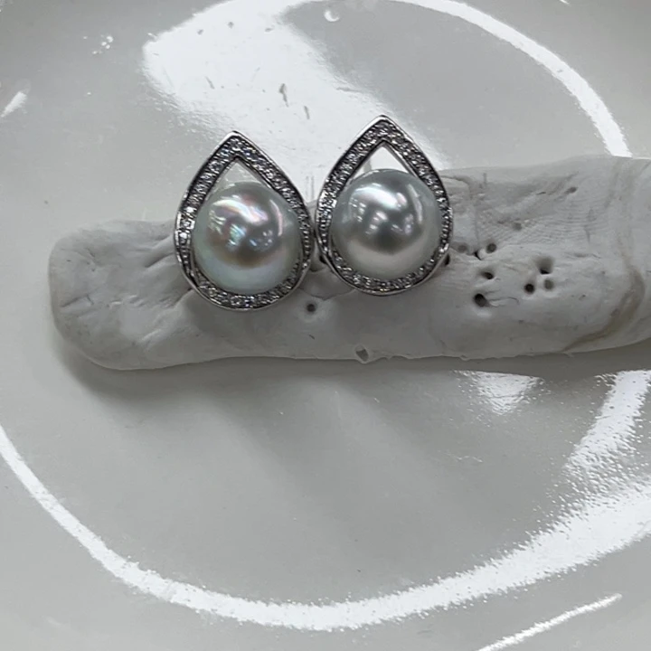 银S925镶嵌耳饰海水珍珠8-9mm