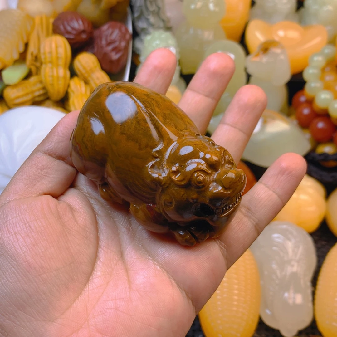 斌**徐新疆五彩石貔貅