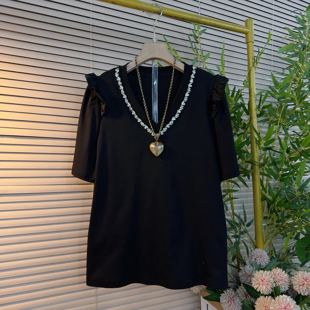 27胖mm春夏季新款欧货时尚设计感重工钻纯色圆领显瘦百搭短袖衫