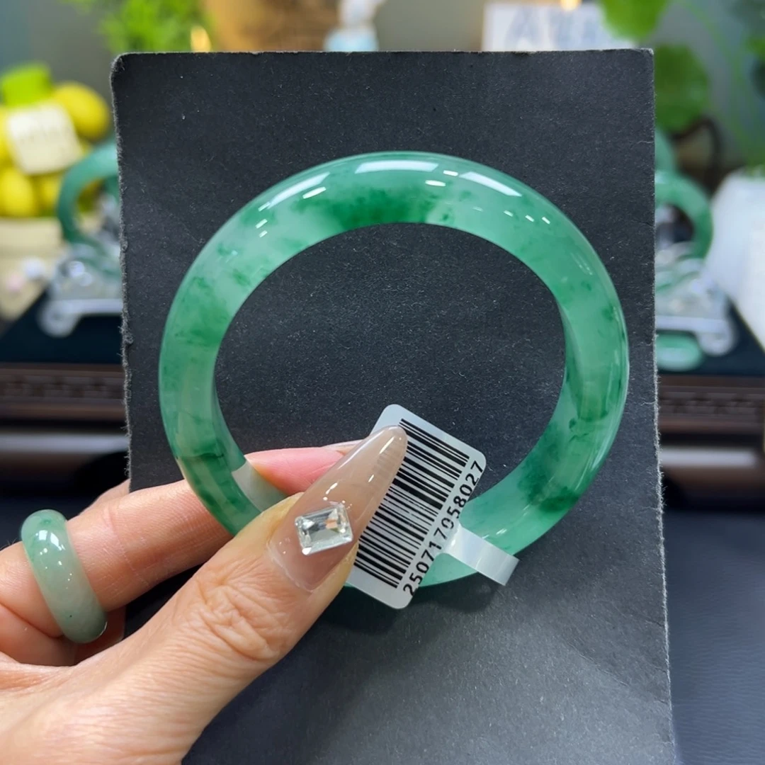 石英质玉（非洲翠）未镶嵌手镯59-60