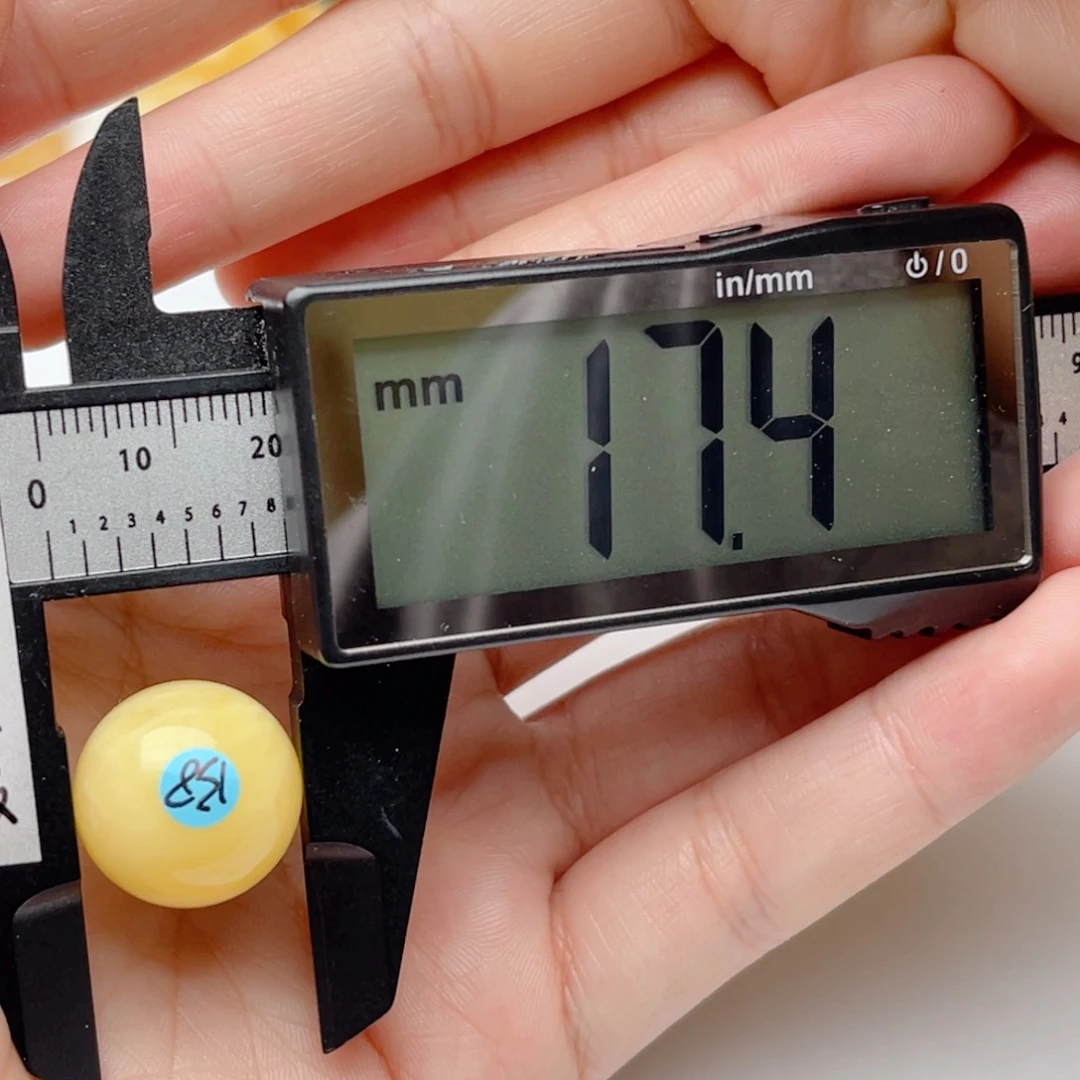 蜜蜡裸石未镶嵌笑**生蜜蜡圆珠梦