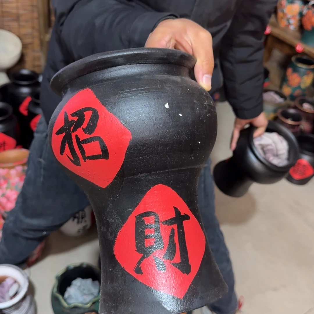 红陶浮雕花盆炸炸炸