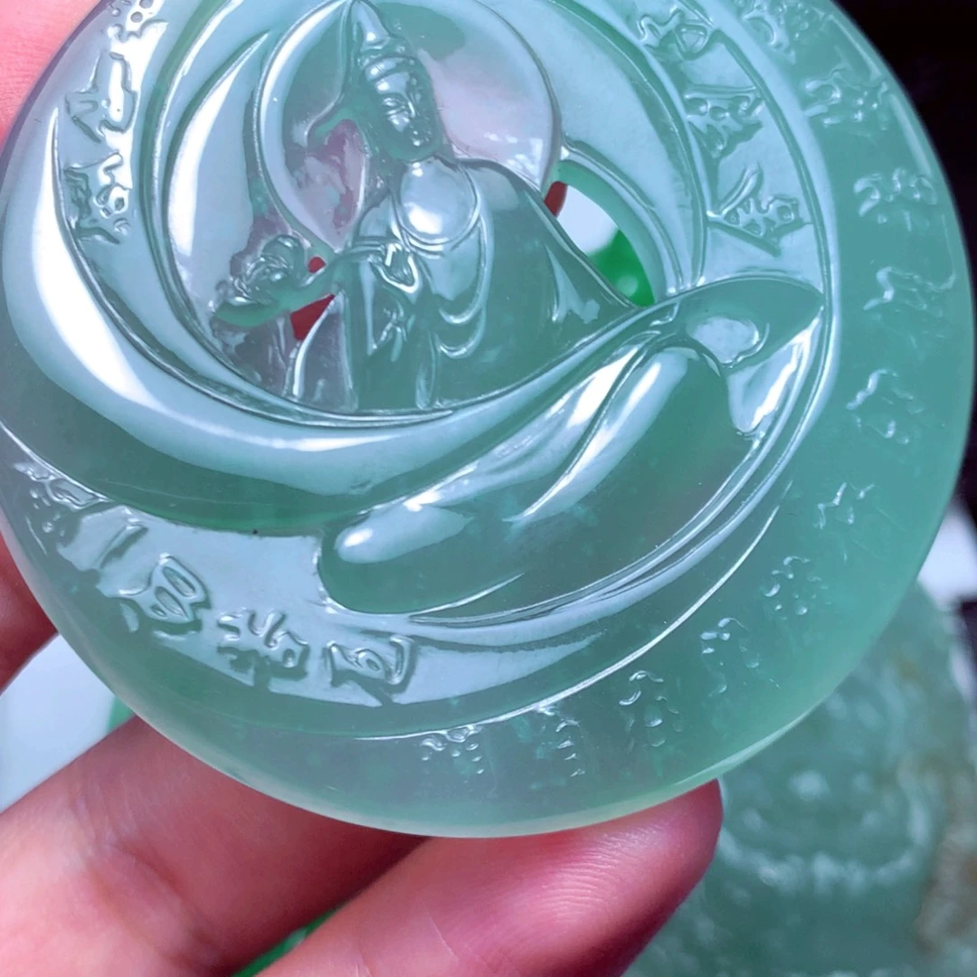 翡翠未镶嵌颈饰天然A货翡翠