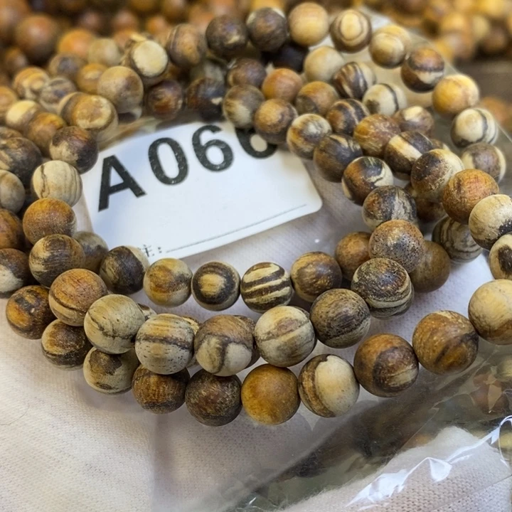 贡木手串/手链0.8花妖