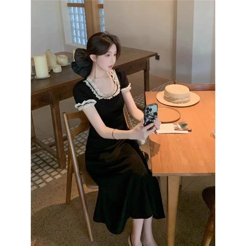 【巴黎记忆】香氛法式桔梗收腰显瘦连衣裙女夏季短袖小黑裙