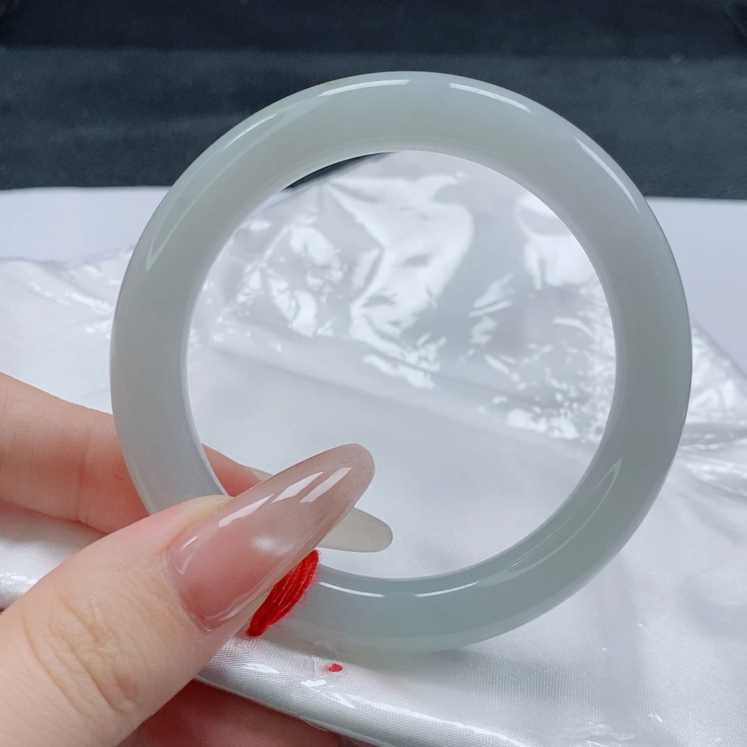 【闪购商品】未镶嵌手镯（圆镯）翡翠445号