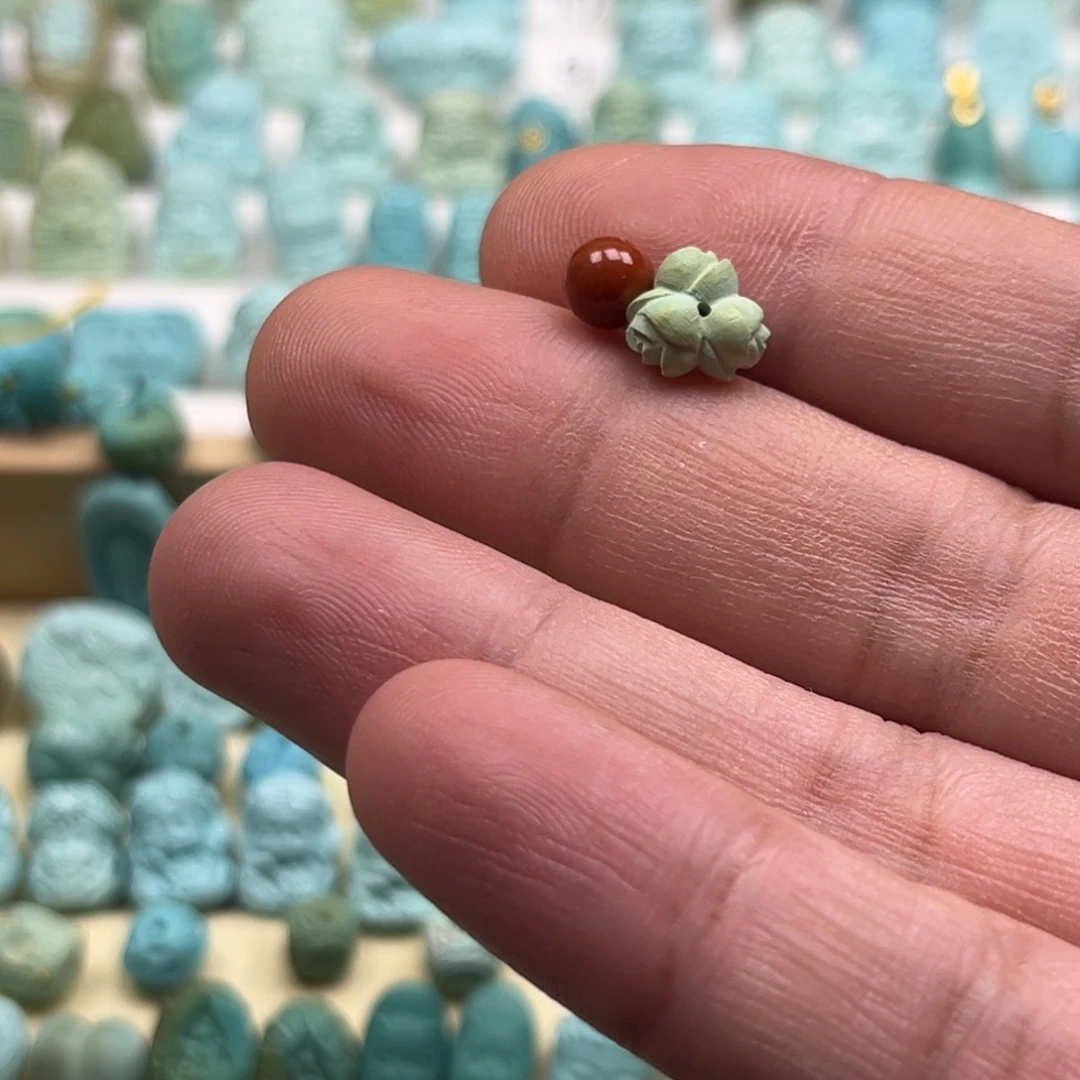 南红玛瑙未镶嵌C128