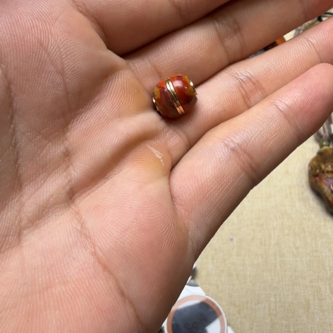 零***风南红玛瑙小吊坠未镶嵌