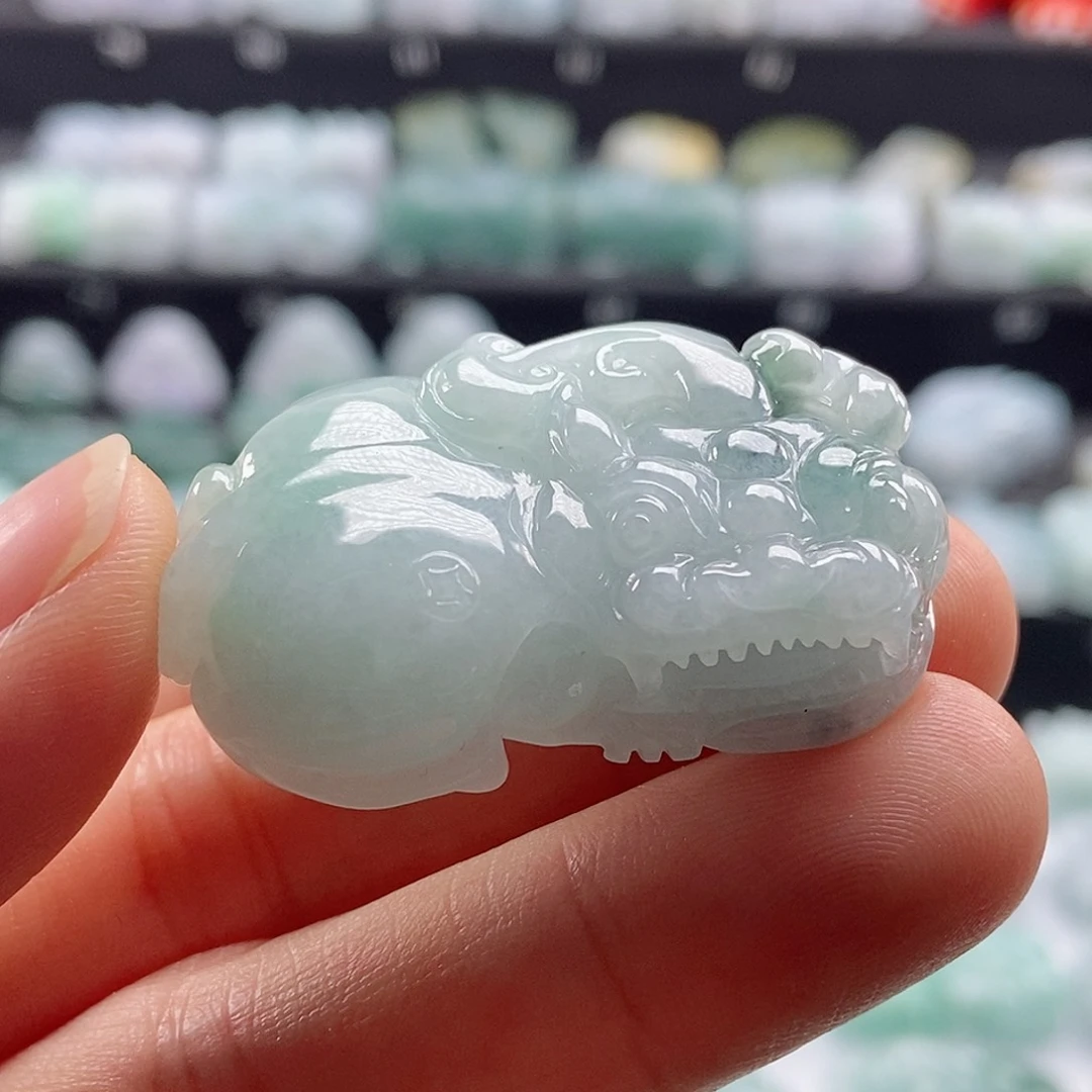 颈饰未镶嵌翡翠翡翠貔貅