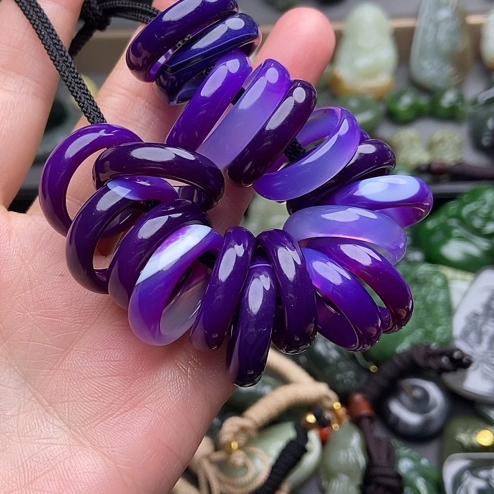 玛瑙/玉髓未镶嵌戒指发一个