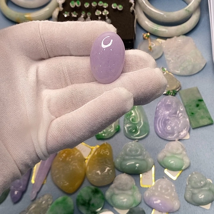 翡翠未镶嵌挂件好