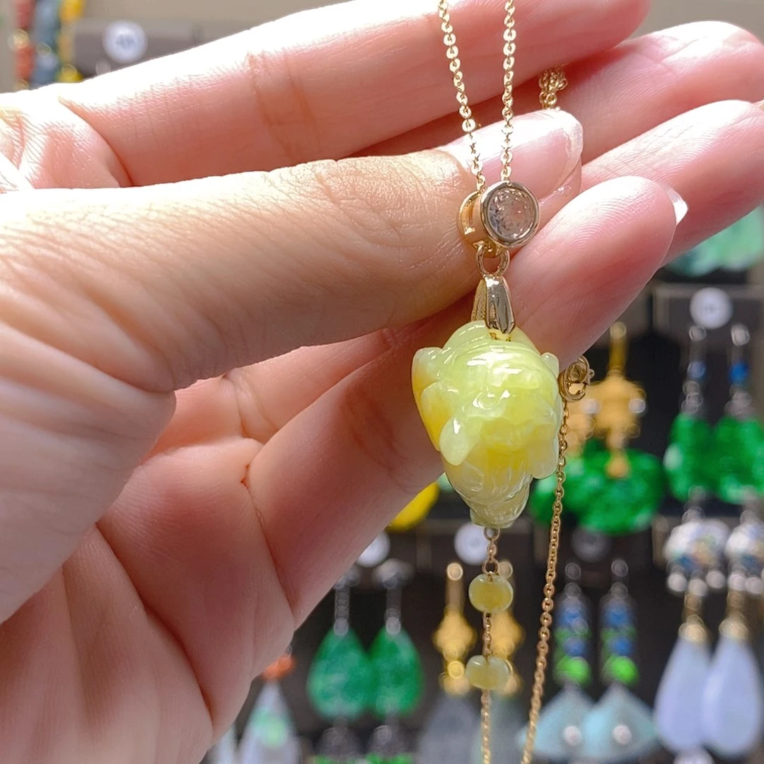 未镶嵌翡翠耳饰翡翠