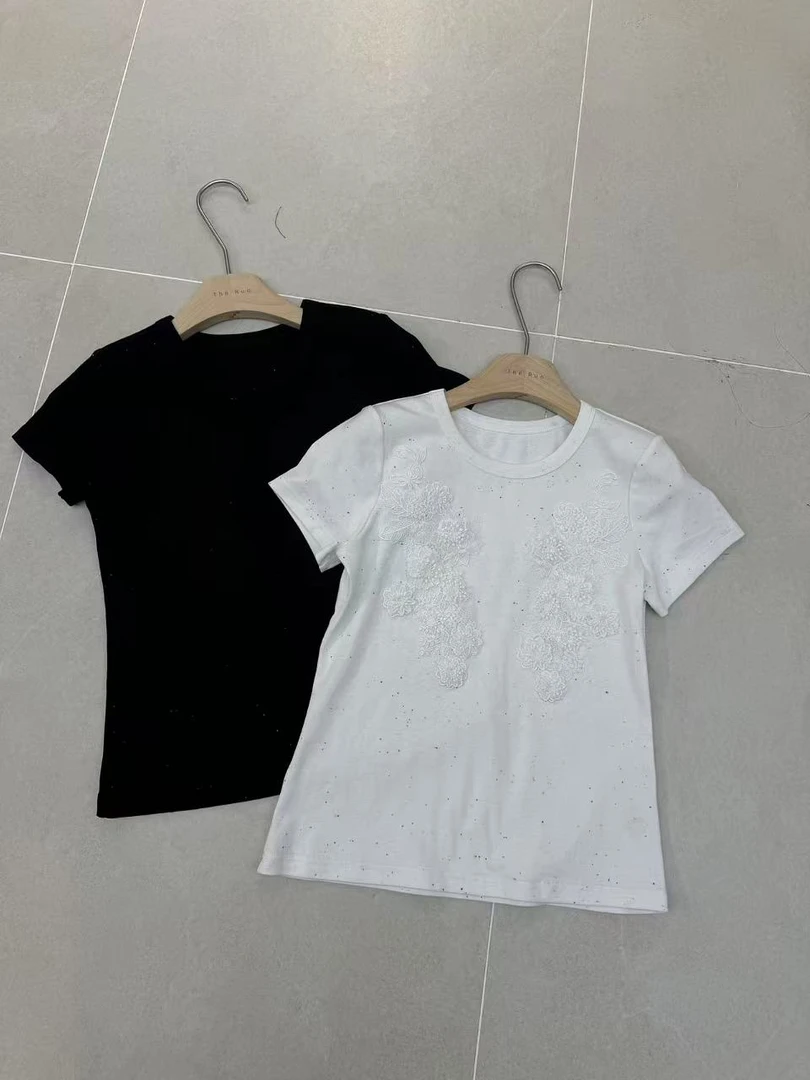 深圳南油原创2025新款胸口蕾丝贴花黑白两色短袖T恤913602500
