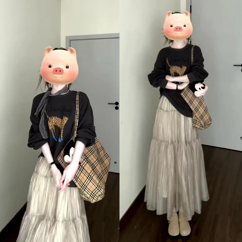 网红洋气炸街女装休闲套装2025秋季新款简约印花长袖卫衣+半身裙