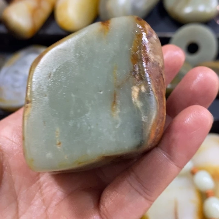 和田玉（糖玉）未镶嵌挂件