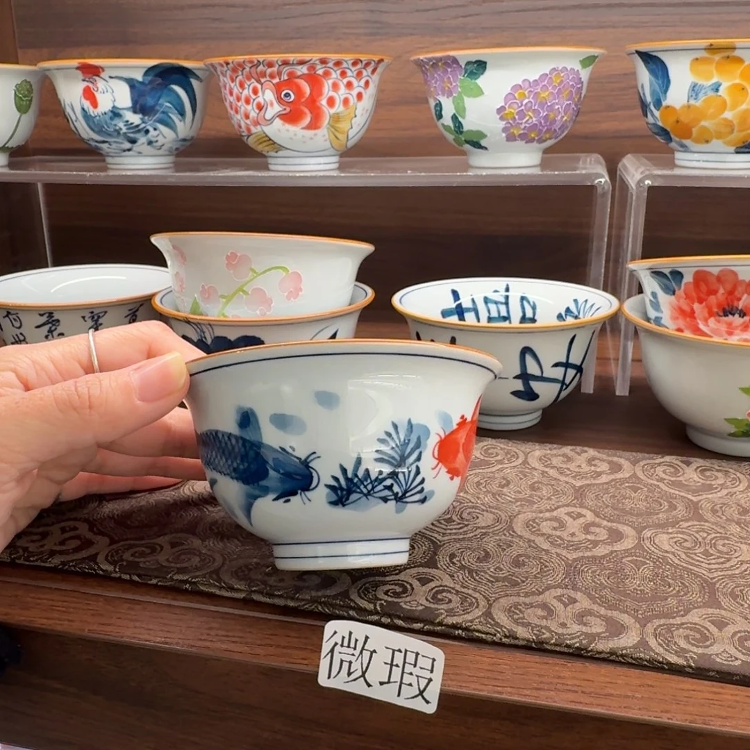 釉下手绘茶具微瑕