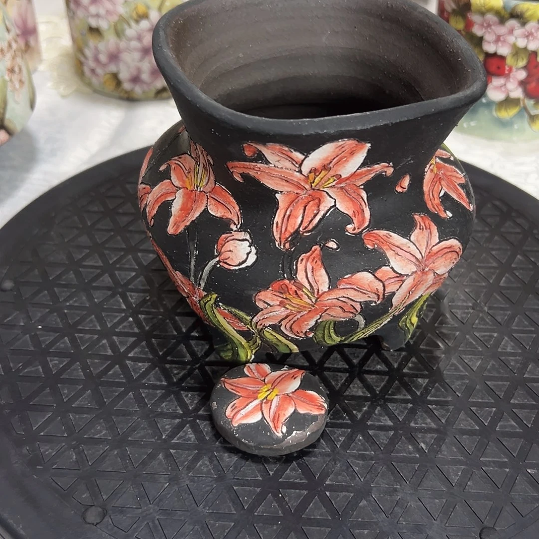 手绘陶瓷花盆口10.5高12