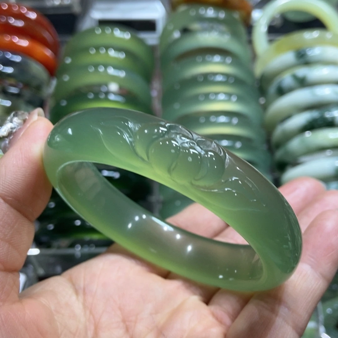 岫玉未镶嵌手镯60