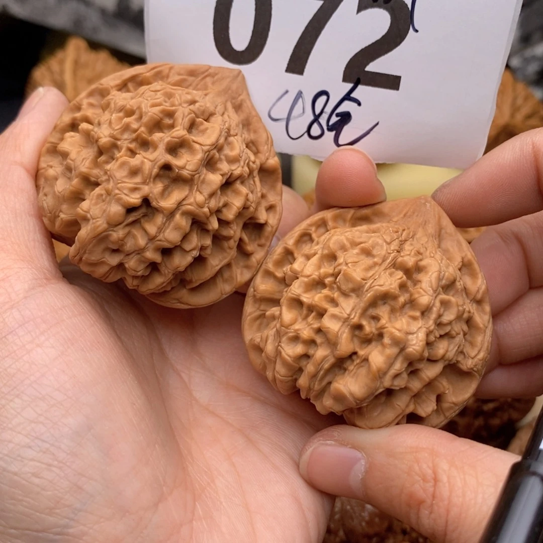 文玩核桃把件072号48全帽