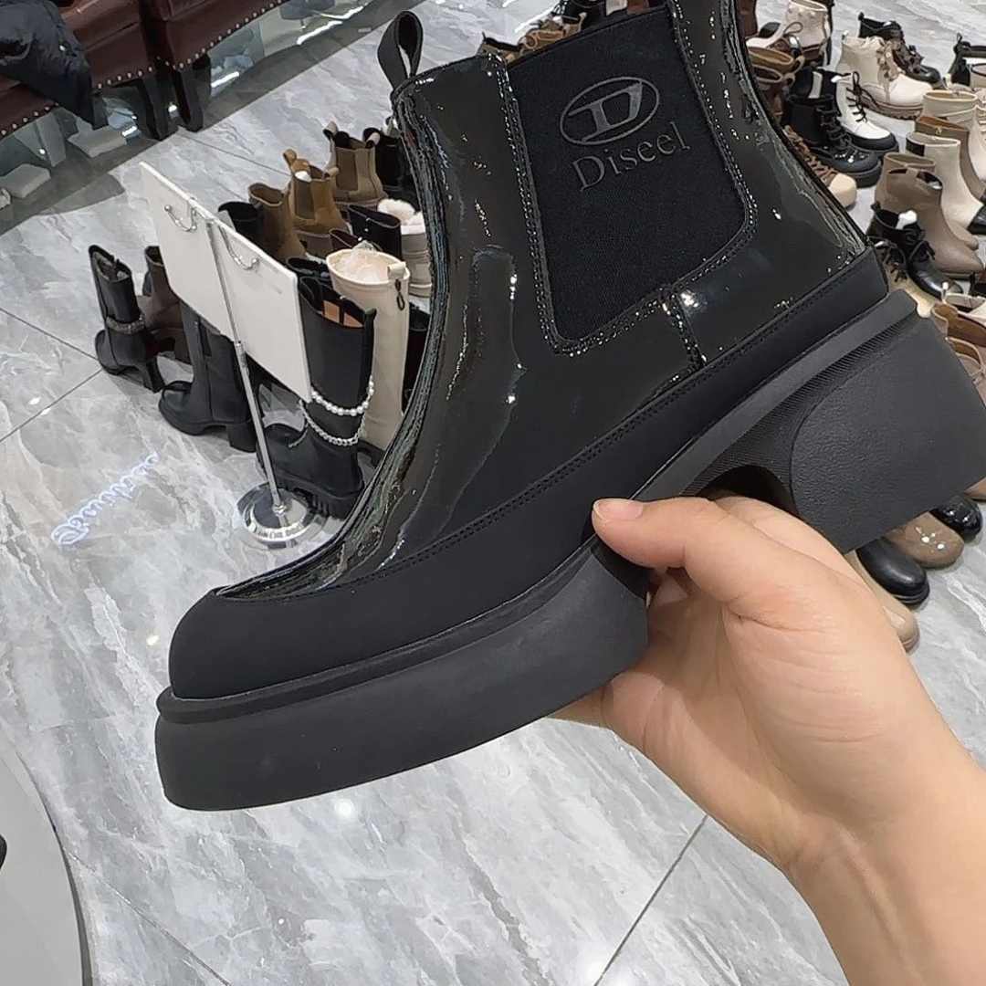 350008黑色38烟管靴