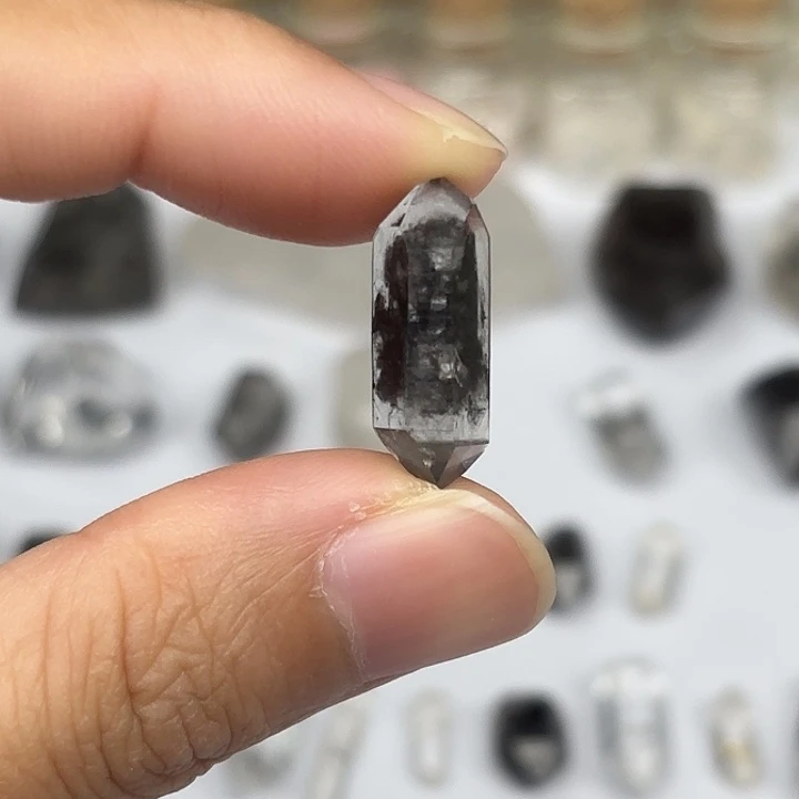 水晶颈饰未镶嵌小*啊糖心闪灵钻