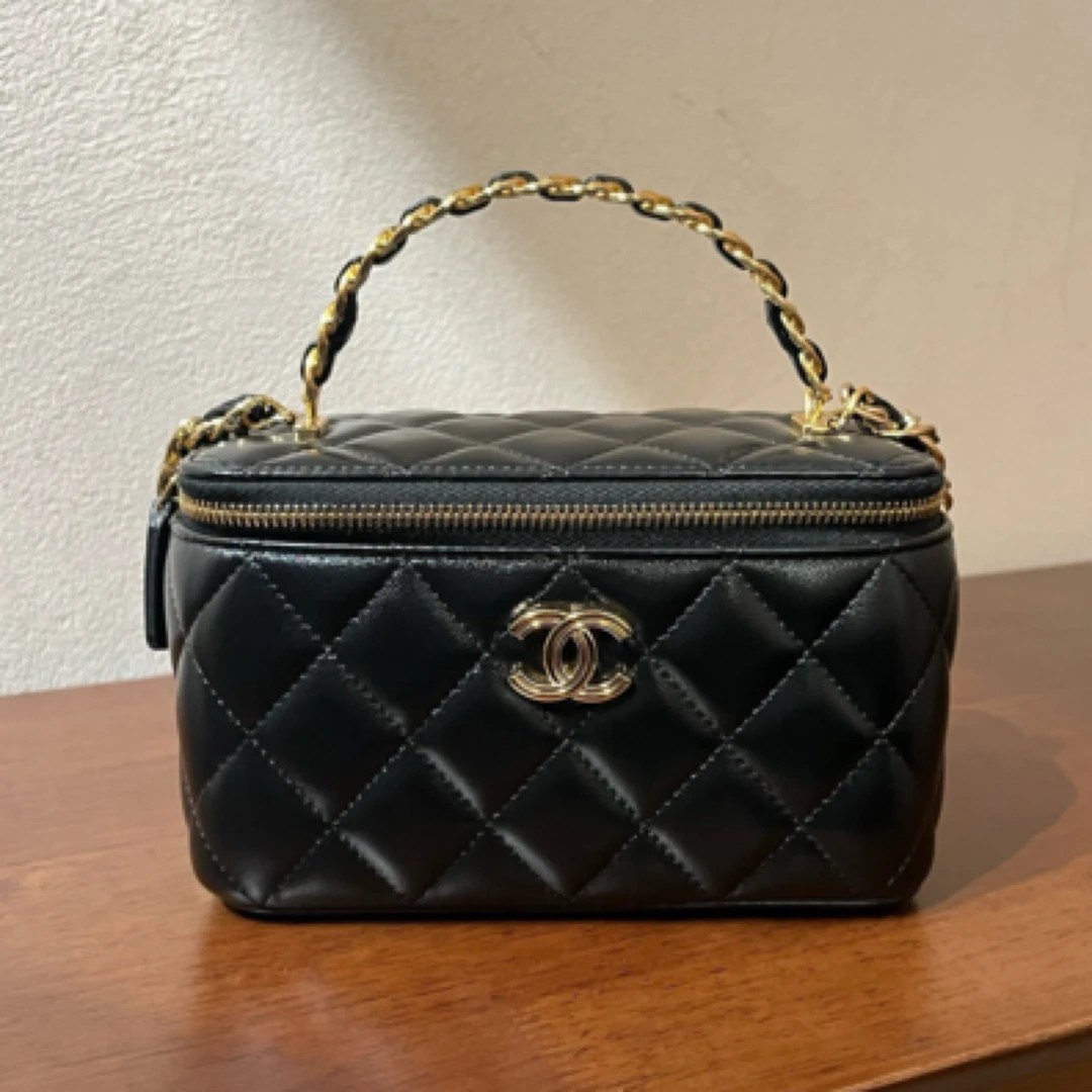 99新 Chanel/香奈儿 23A黑金羊麻花手柄长盒子