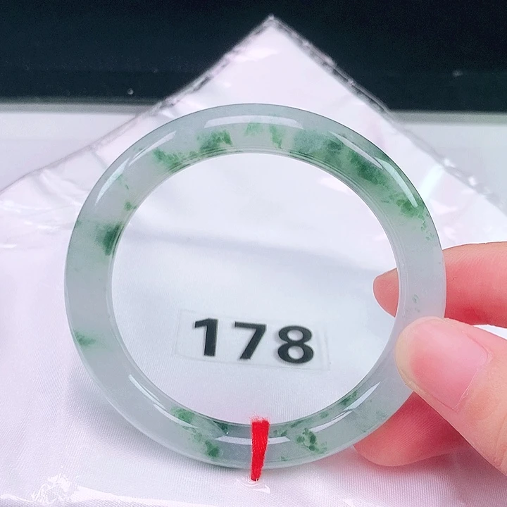 翡翠未镶嵌手镯翡翠手镯