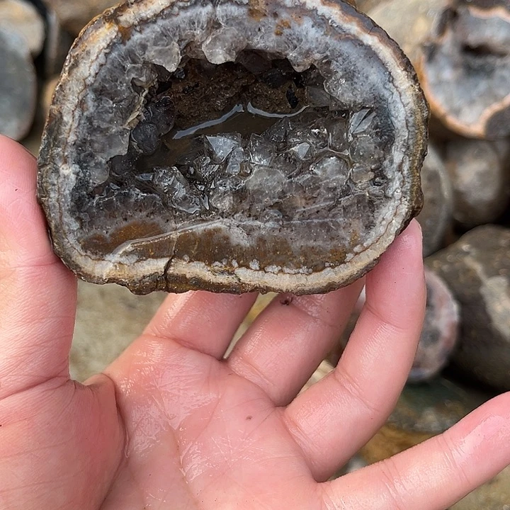 玛瑙/玉髓颈饰合金