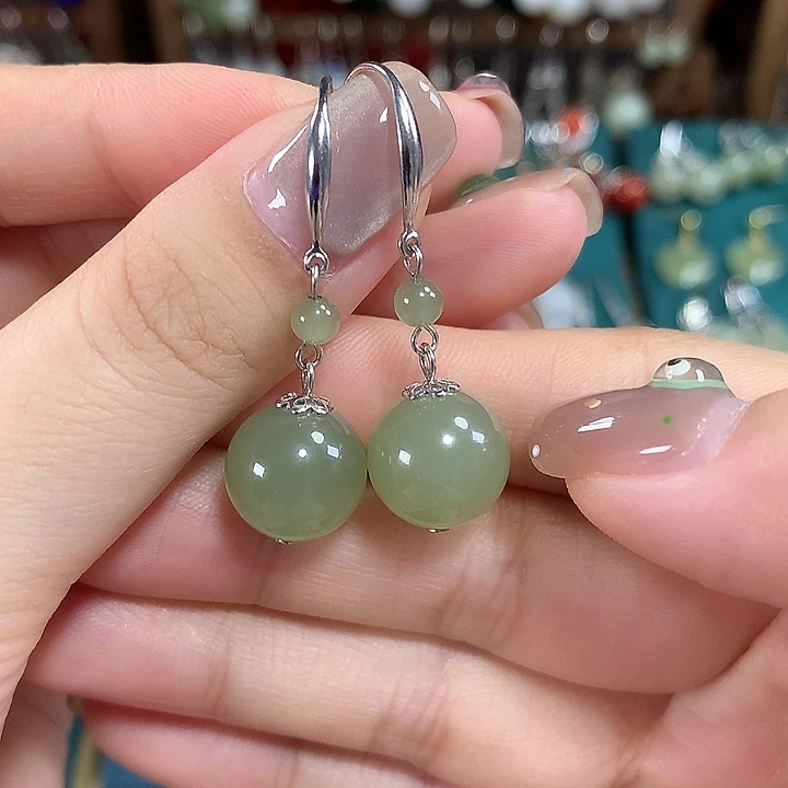 和田玉银S925镶嵌耳饰天然卡12mm左右冰晴水