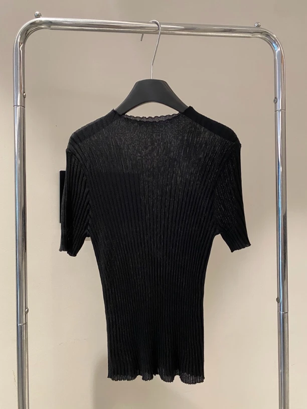 100莱赛尔天丝简约高级夏季针织短袖上衣