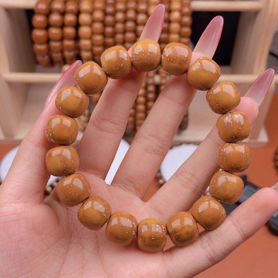 洋***^手串紫金鼠紫金鼠23