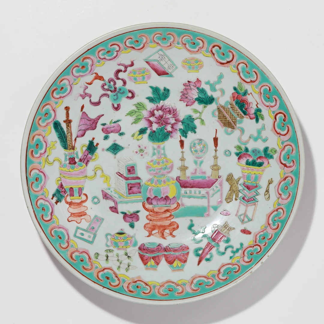 【预展专用】3854清晚期·粉彩博古纹图盘【古董拍卖】