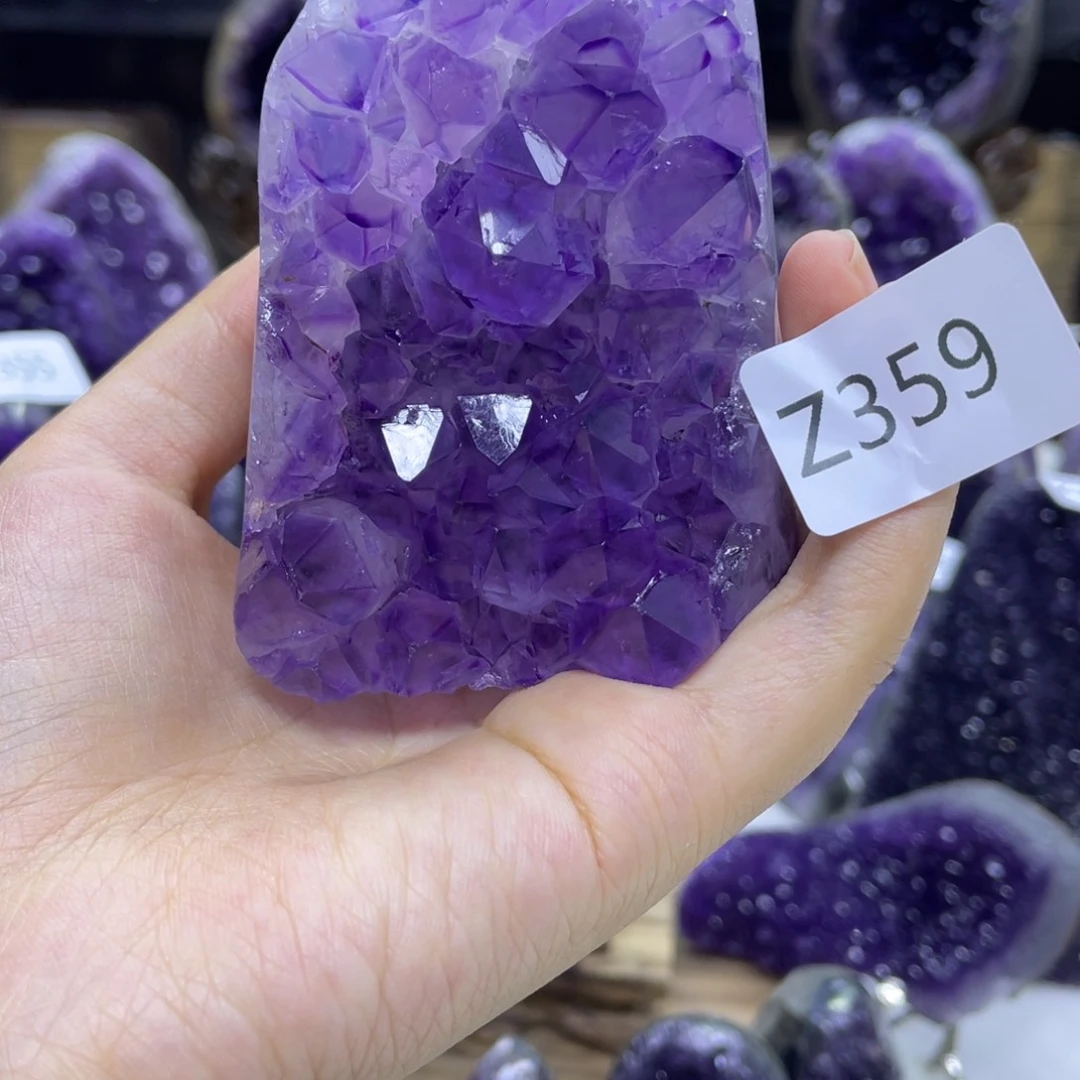 乌拉圭紫水晶摆件z359