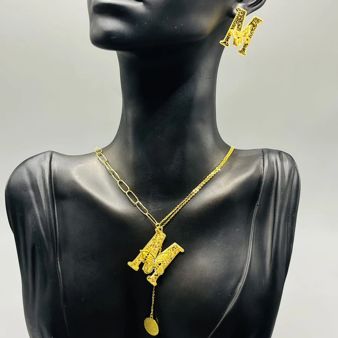 A播 17.79g足金999套链e