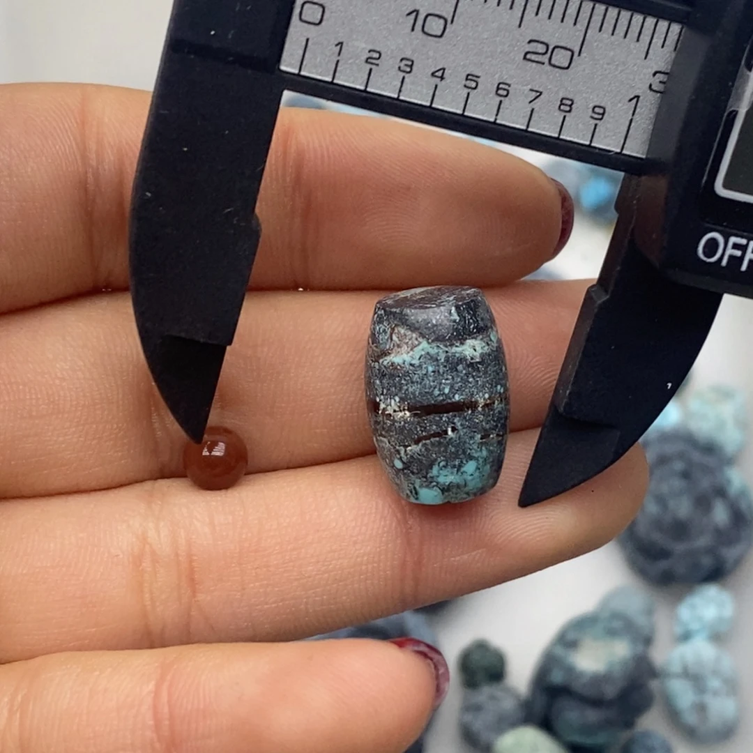 南红玛瑙未镶嵌珠宝奇石