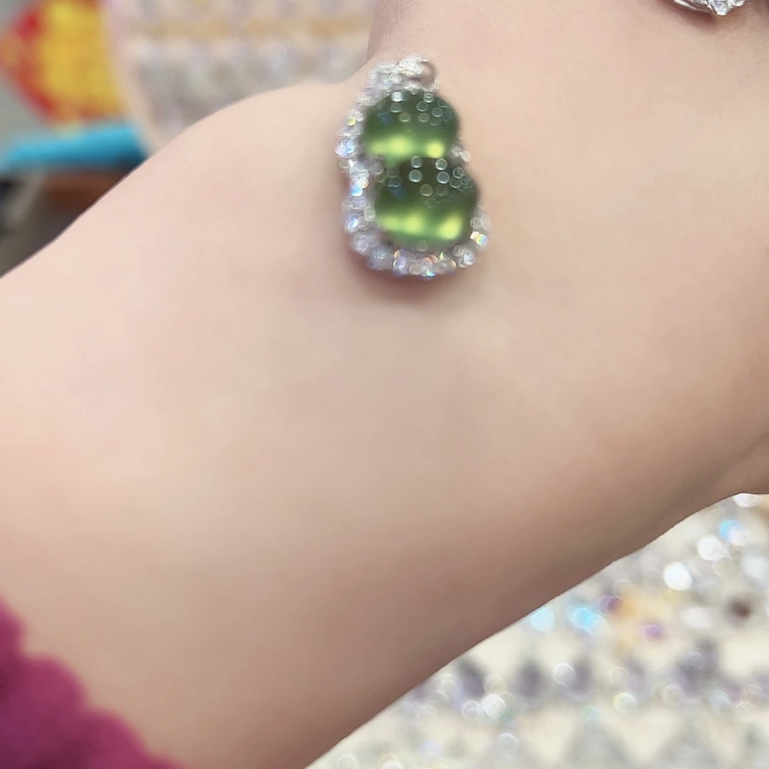 砚****蛇纹石玉银S925镶嵌颈饰