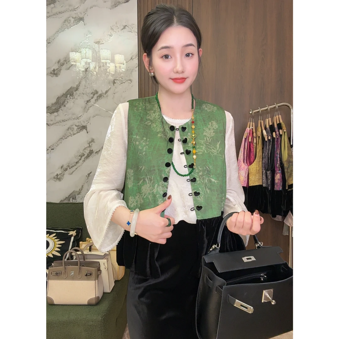 新中式老钱风欢喜马夹背心秋装新款丝绒拼接下摆双排扣潮