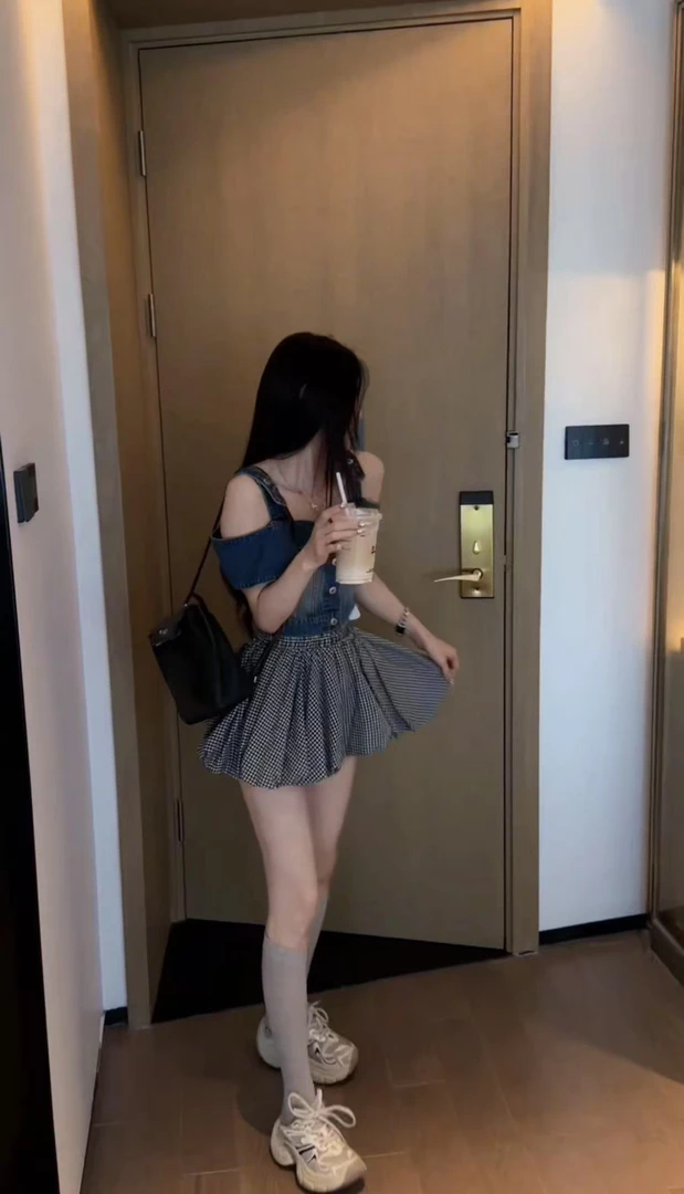 （清货）可调节牛仔背心