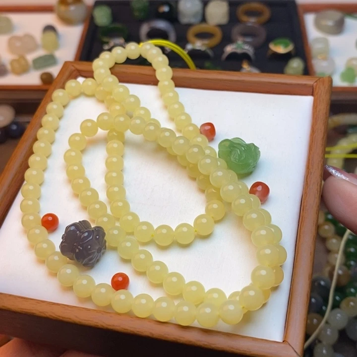 柠***檬和田玉未镶嵌手链