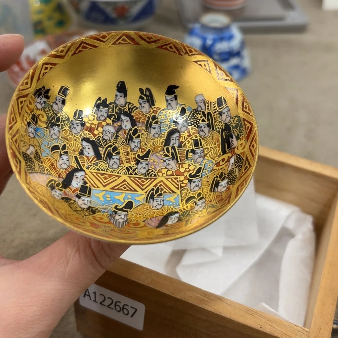 瓷片非常好看漂亮的物品