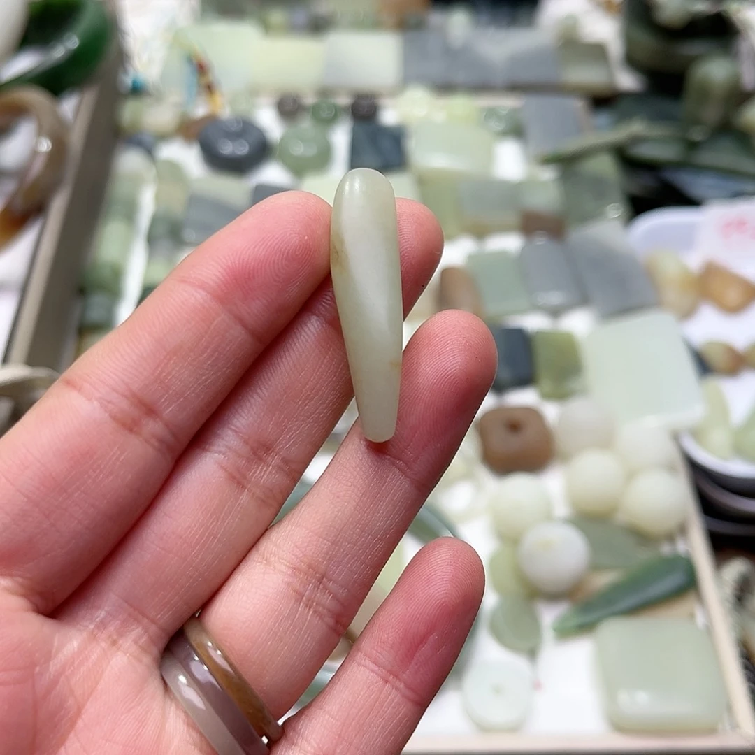 和田玉珠宝半成品未镶嵌