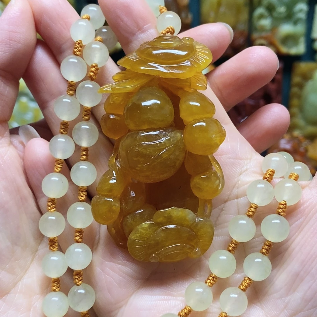岫玉未镶嵌吊坠(赠链)