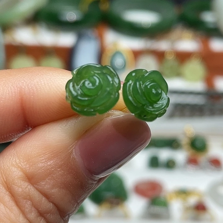 和田玉（碧玉）银S925镶嵌耳饰颜色多样性发货